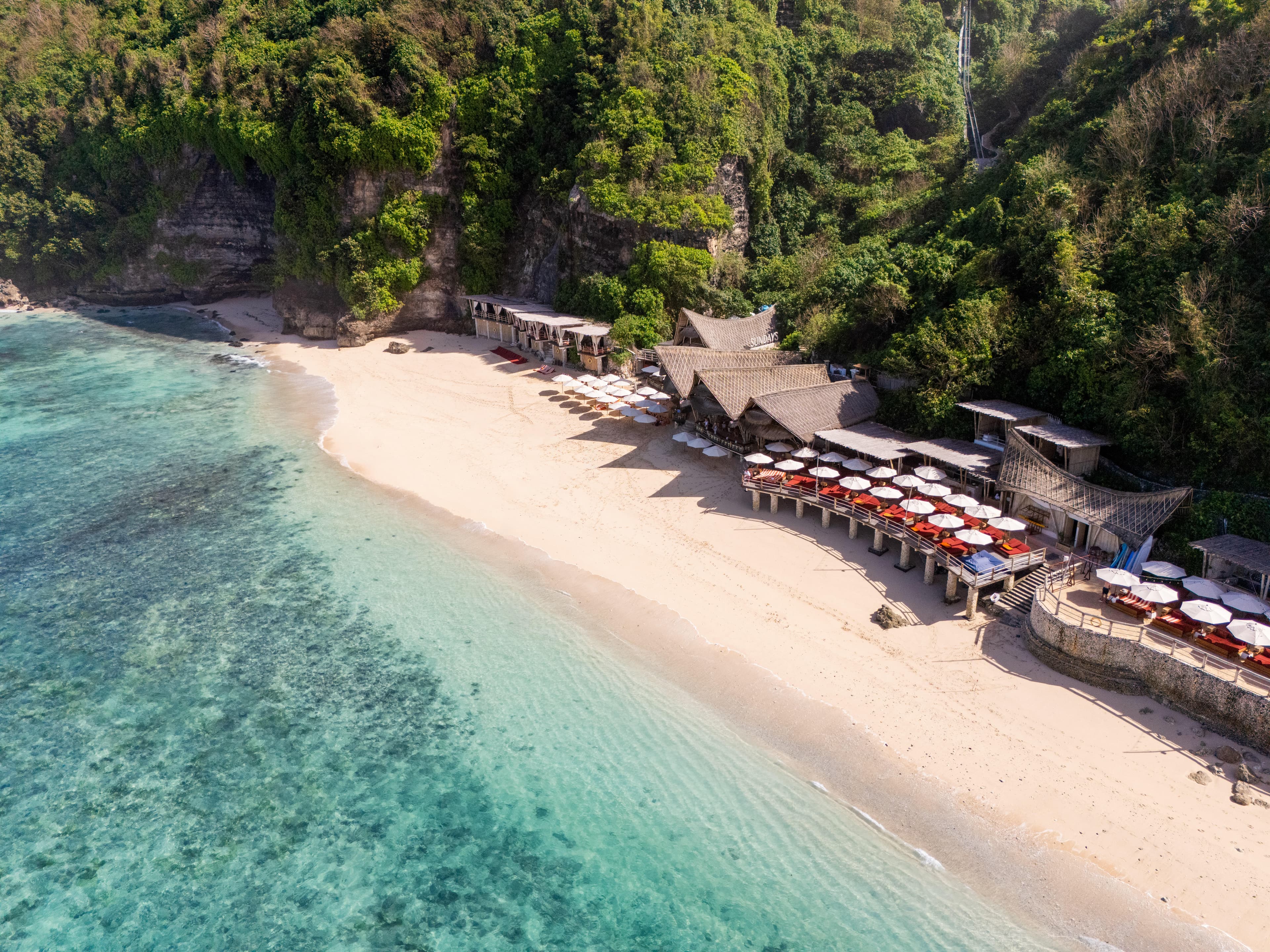 Sundays Beach Club (2)